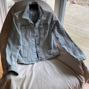 Very Stretchy CottonBlend Denim Jacket NewWithTags